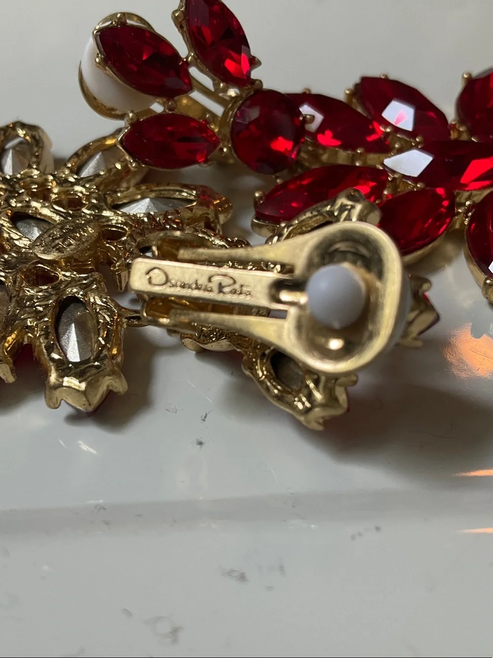 Like new Gold-Tone Red Crystal Floral Drop Earrings - Statement Women Jewelry